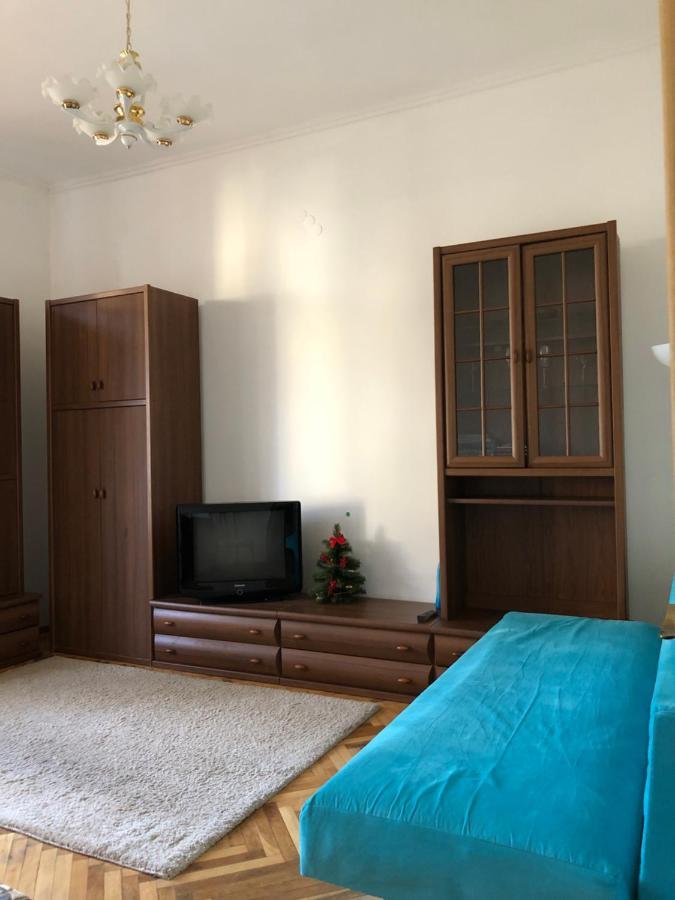 Apartment Karpintsa Lviv Eksteriør billede